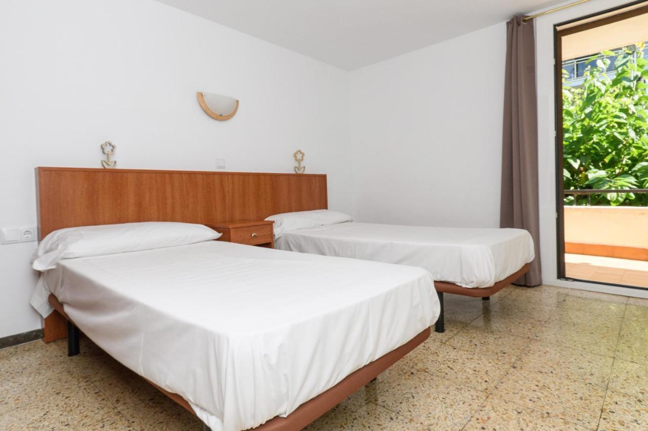 Rentalmar Family Felix Con Parking Incluido Salou Exterior photo