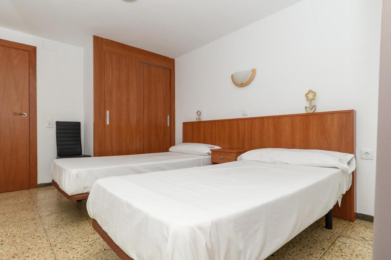 Rentalmar Family Felix Con Parking Incluido Salou Exterior photo
